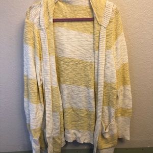 Yellow & White Cardigan w/Hood Size 3XL